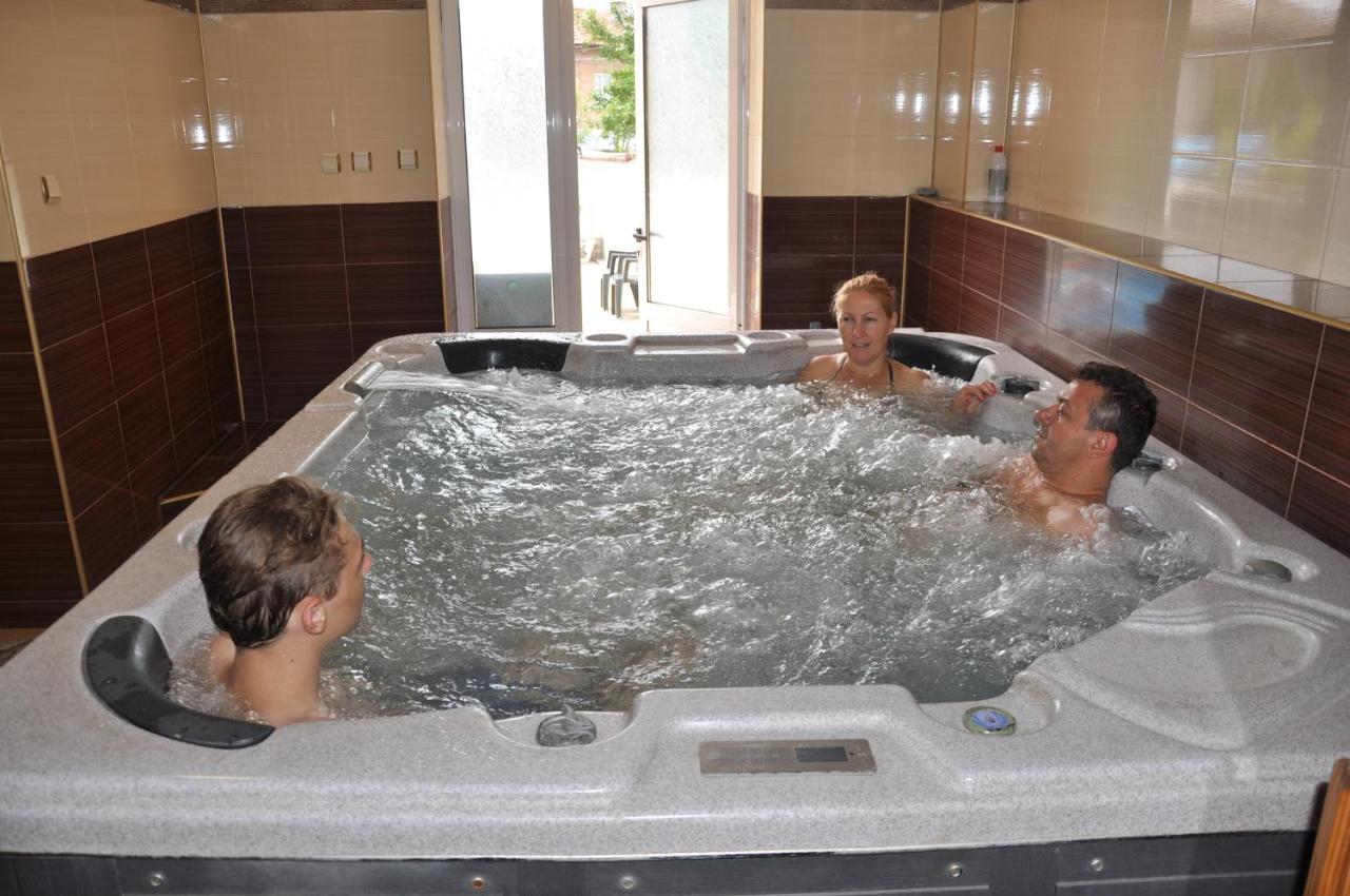 Family Hotel Dalia Welingrad Zewnętrze zdjęcie
